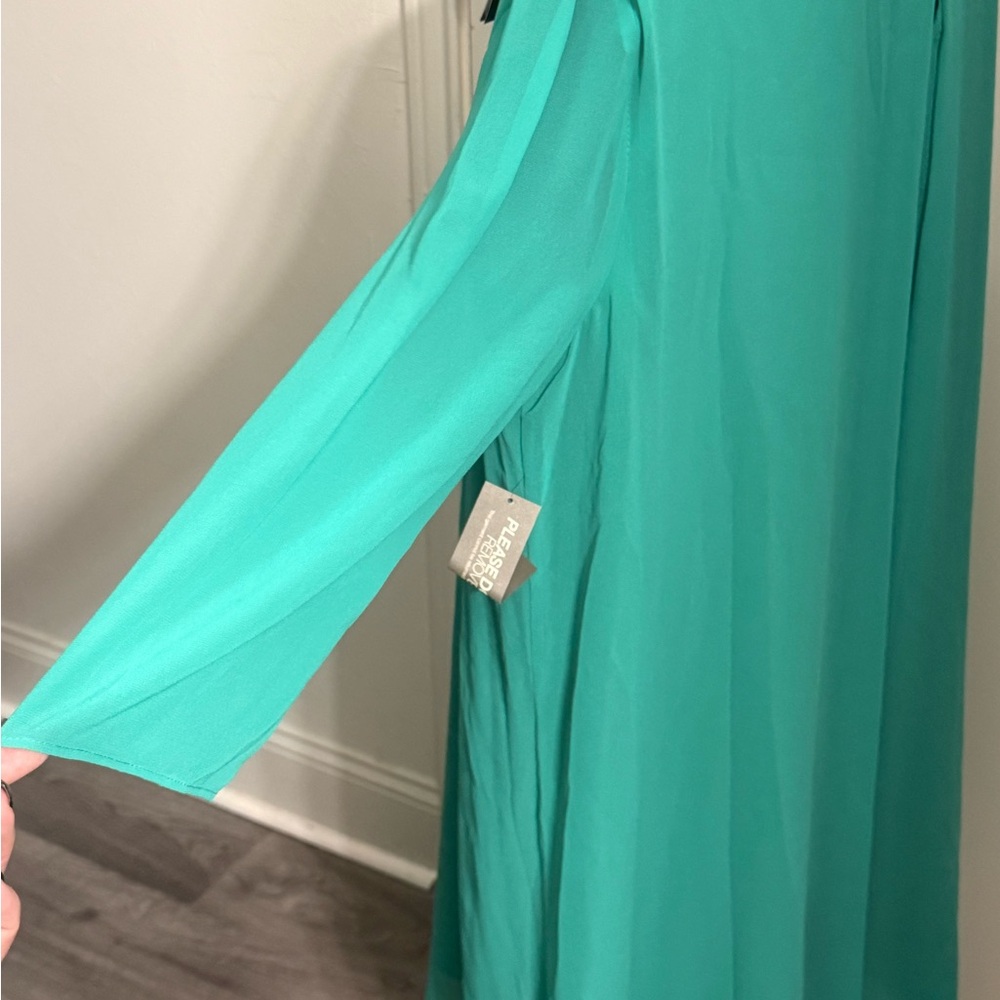 NWT NY & Co Sea Foam Green Sleeved Dress - Picture 4 of 4